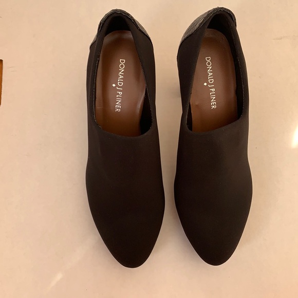 Donald J Pliner Booties/Pumps - Picture 2 of 7